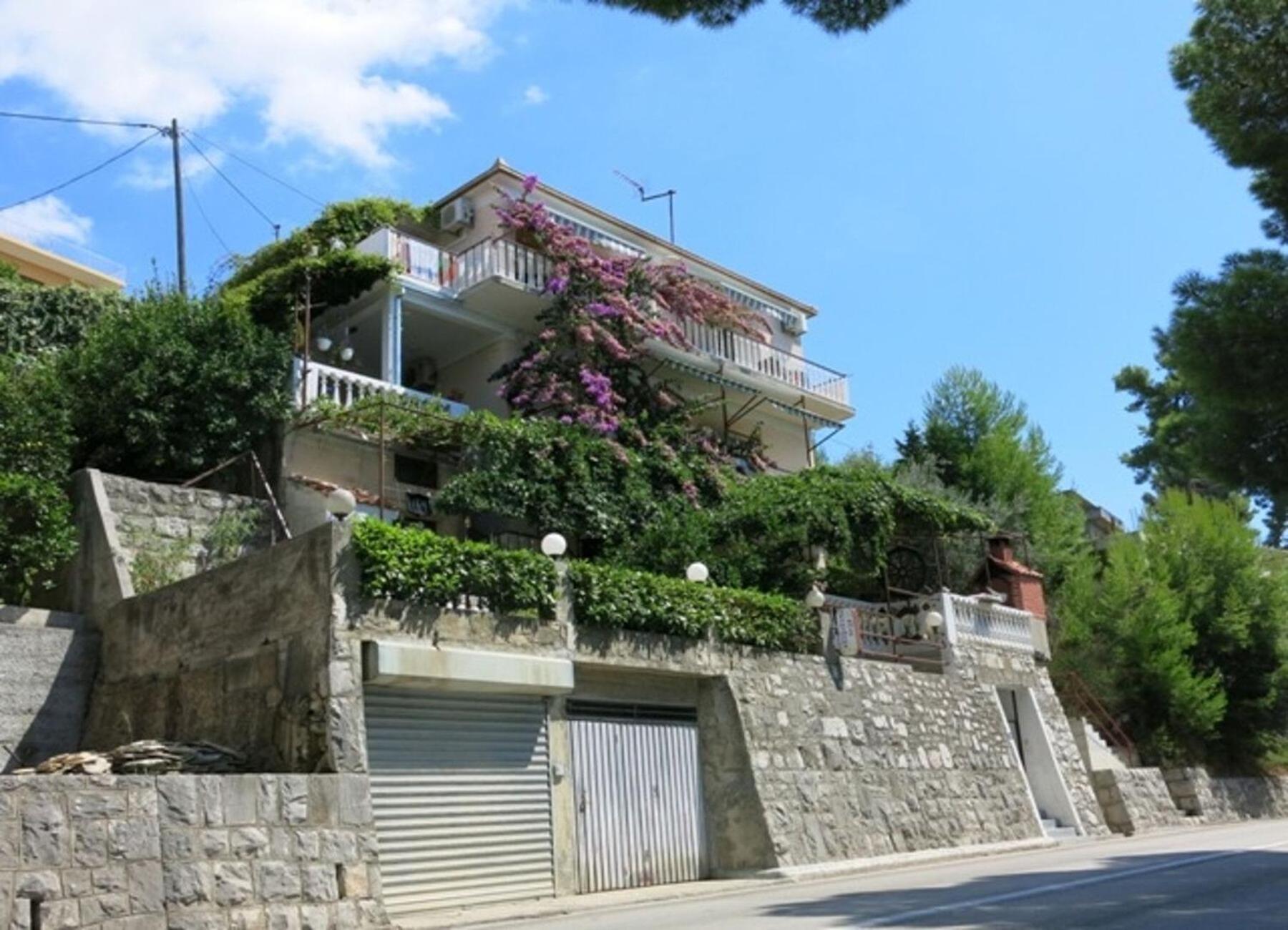 Apartments Milica Krilo Exterior photo
